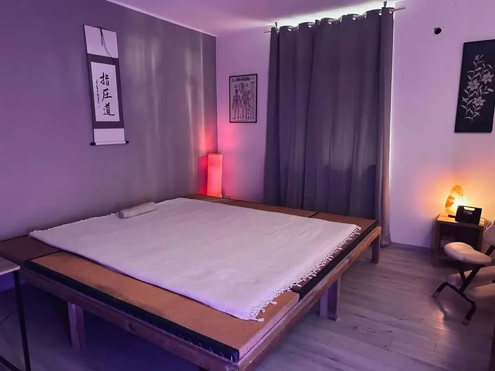 Contatto Shiatsu e ascolto corporeo